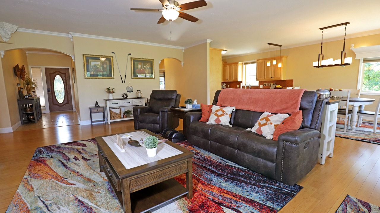 Photo of Livingroom in Eureka Springs