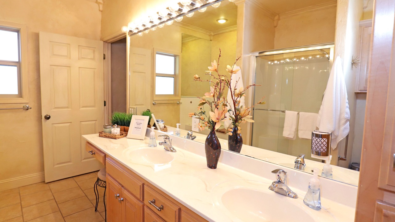 Photo of Bathroom in Eureka Springs
