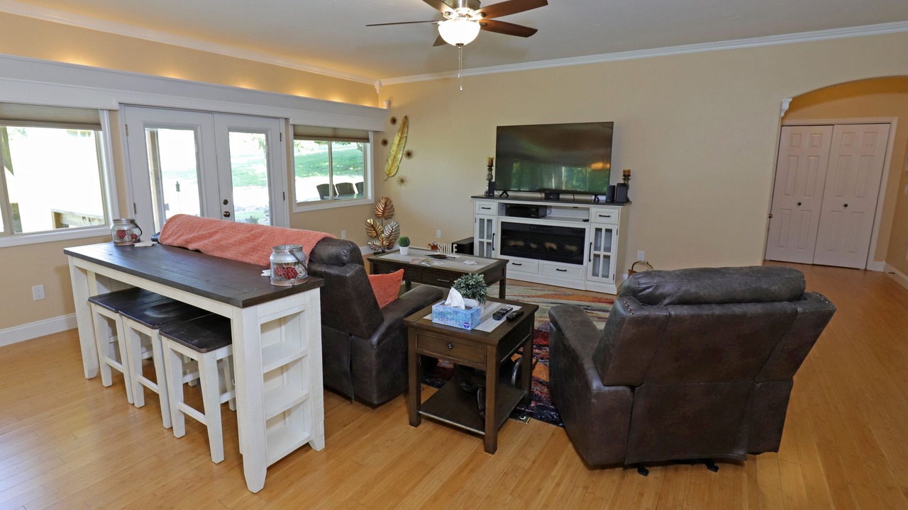Photo of Livingroom in Eureka Springs