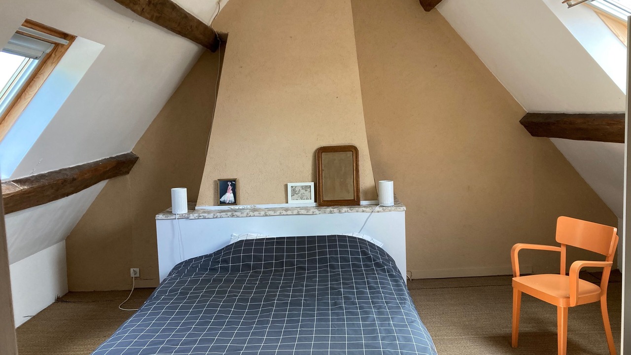 Photo of Bedroom in Dance