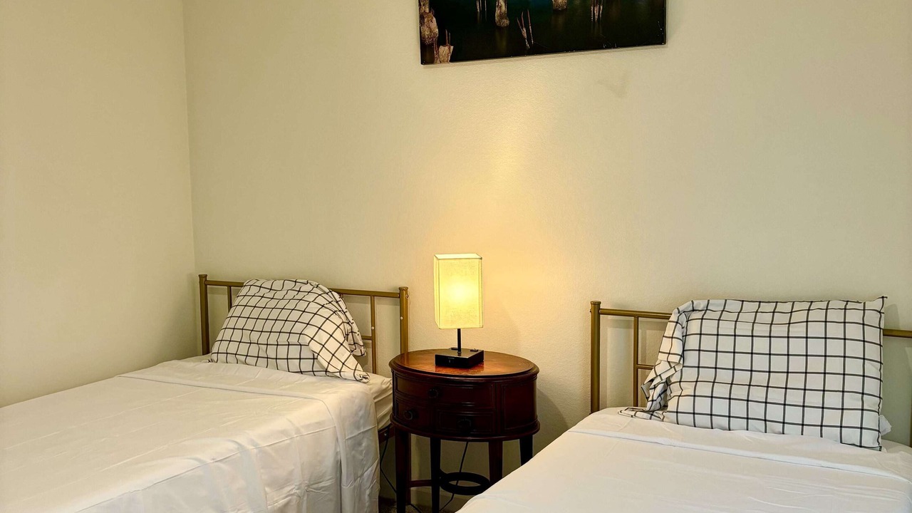 Photo of Bedroom in Glenn Heights