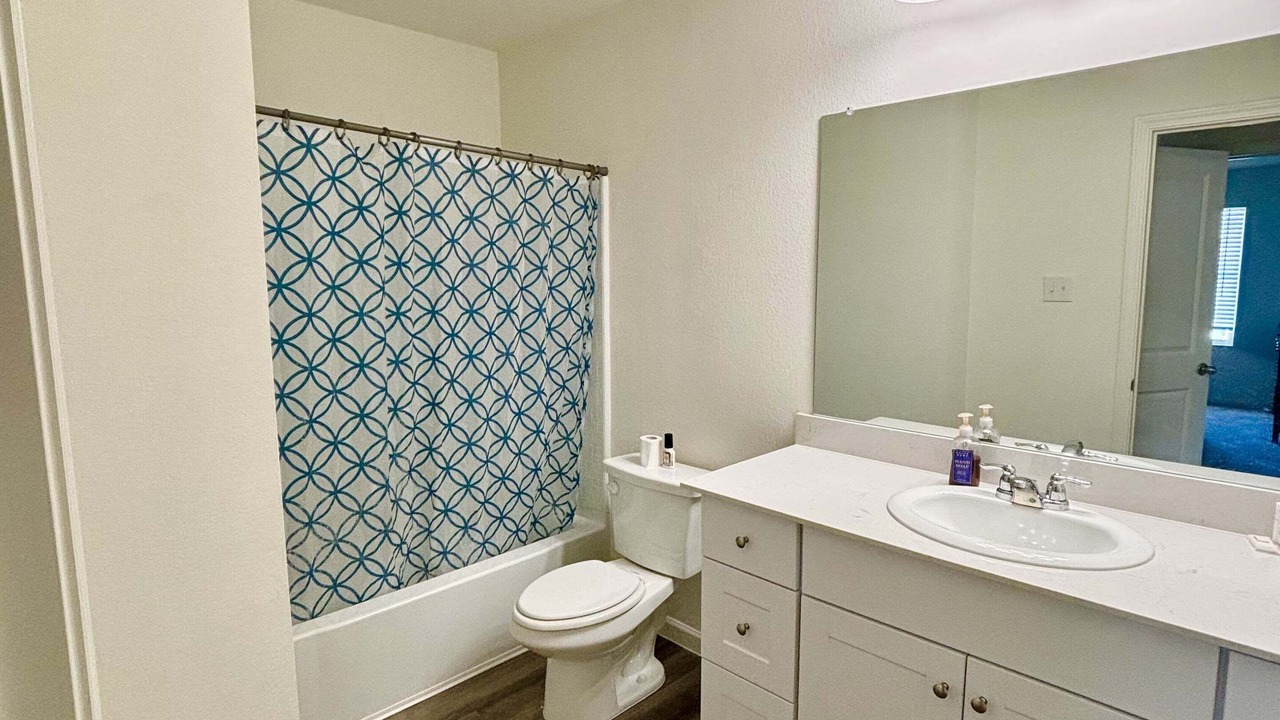 Photo of Bathroom in Glenn Heights