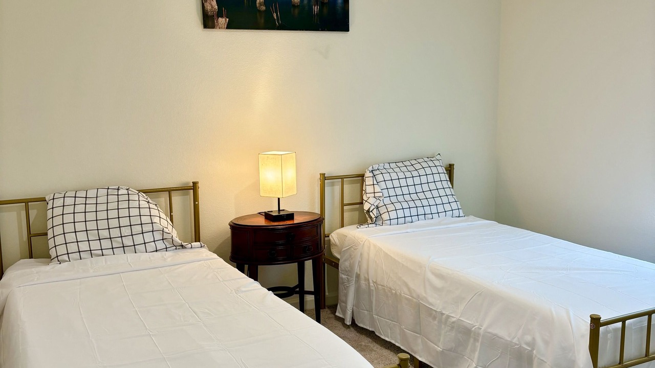 Photo of Bedroom in Glenn Heights