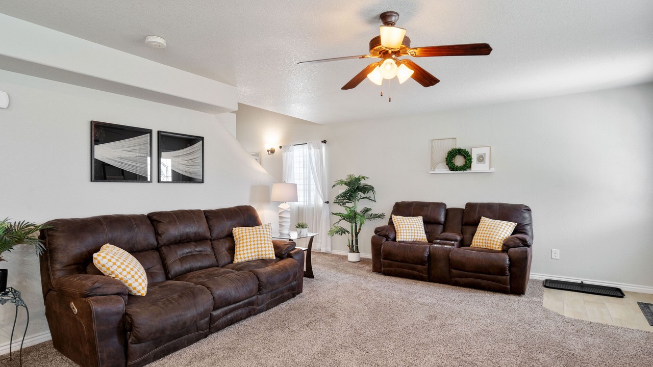 Photo of Livingroom in Cheyenne
