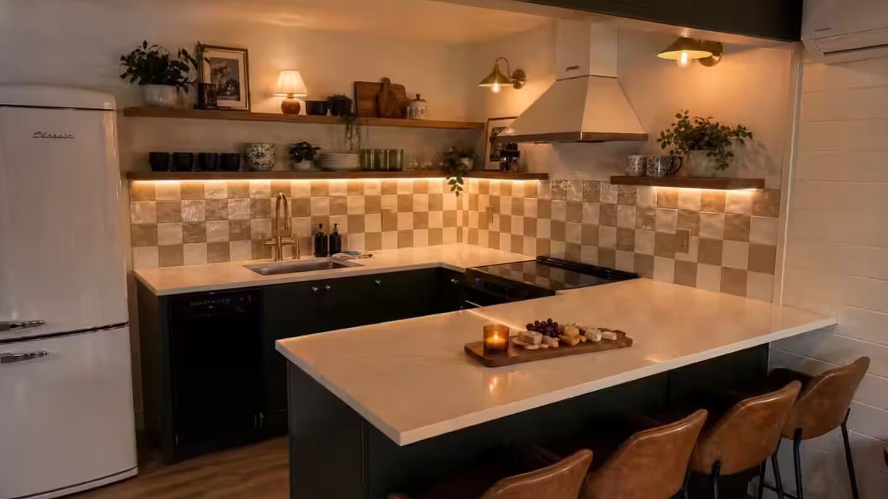 Photo of Kitchen in Gold Bar