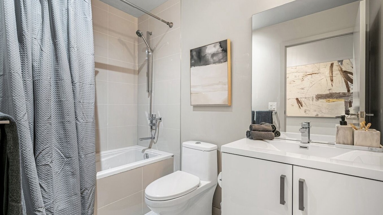 Photo of Bathroom in Connaught