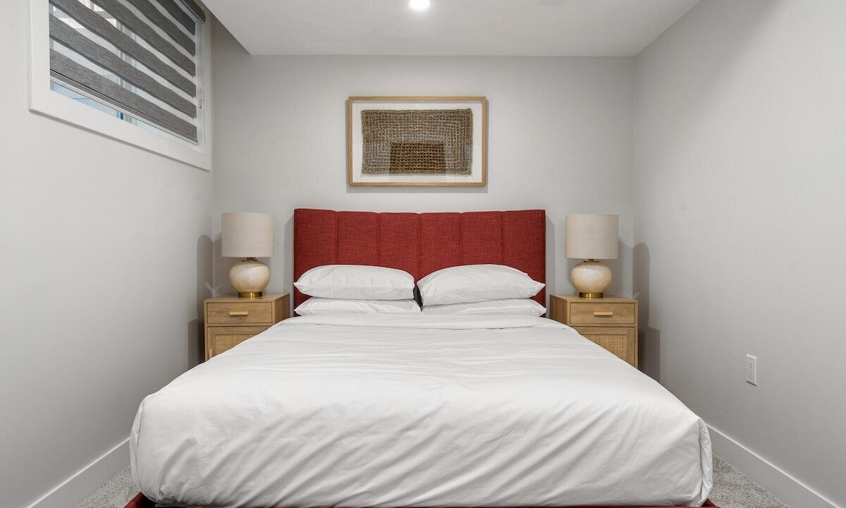 Photo of Others in Crescent Heights