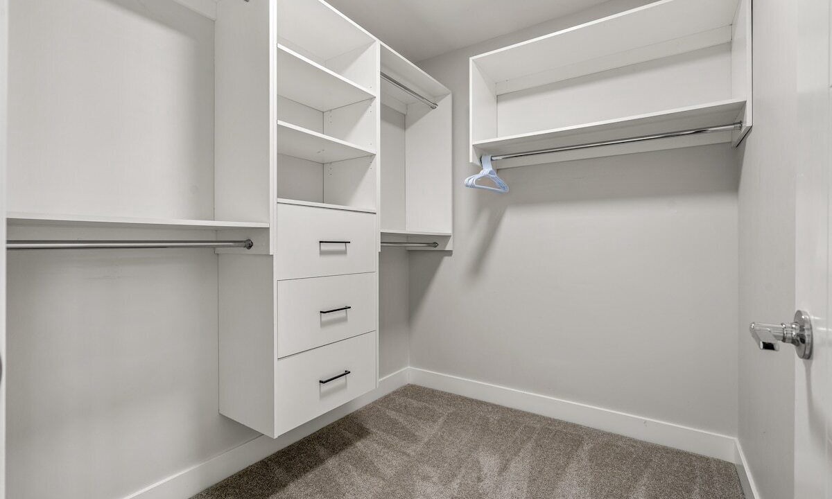 Photo of Others in Crescent Heights