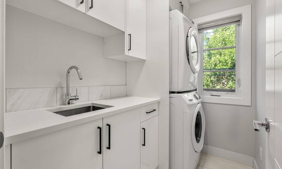 Photo of Others in Crescent Heights