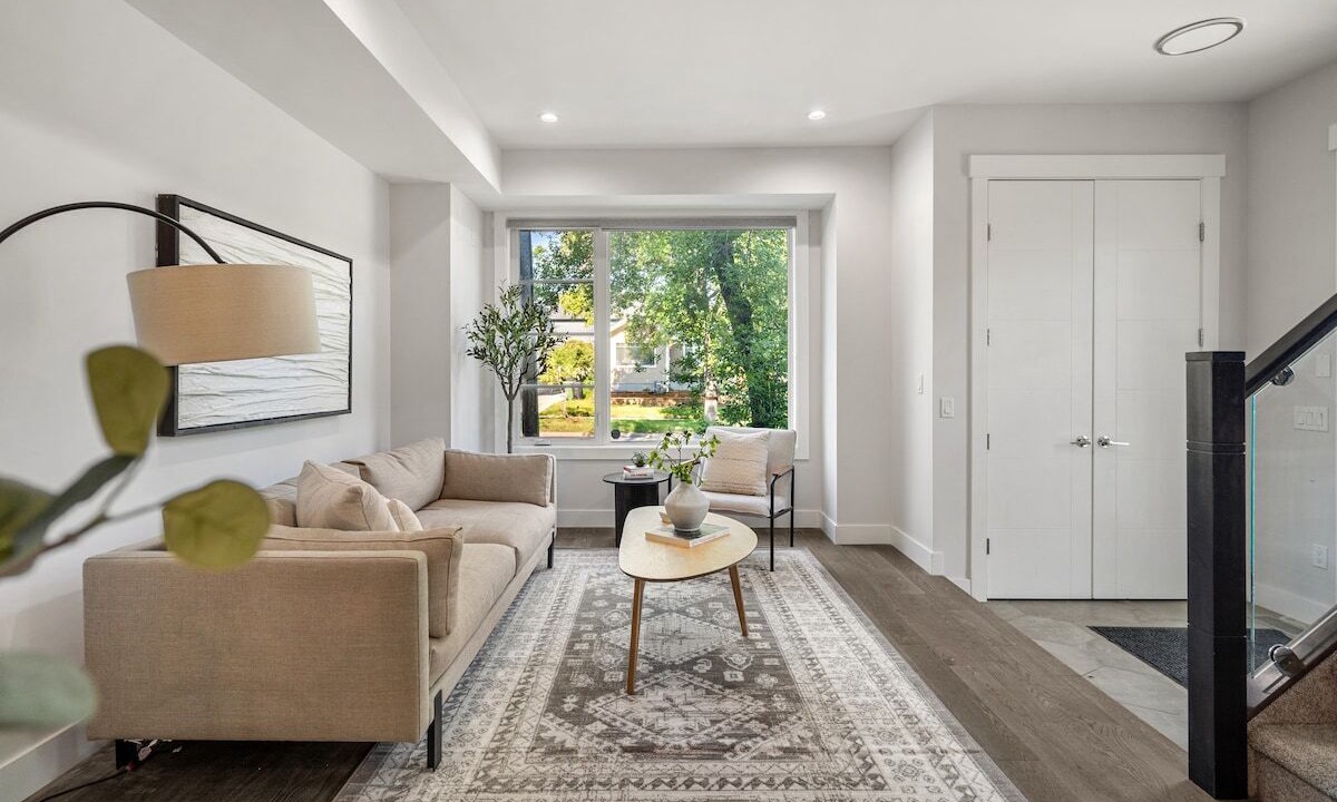 Photo of Others in Crescent Heights