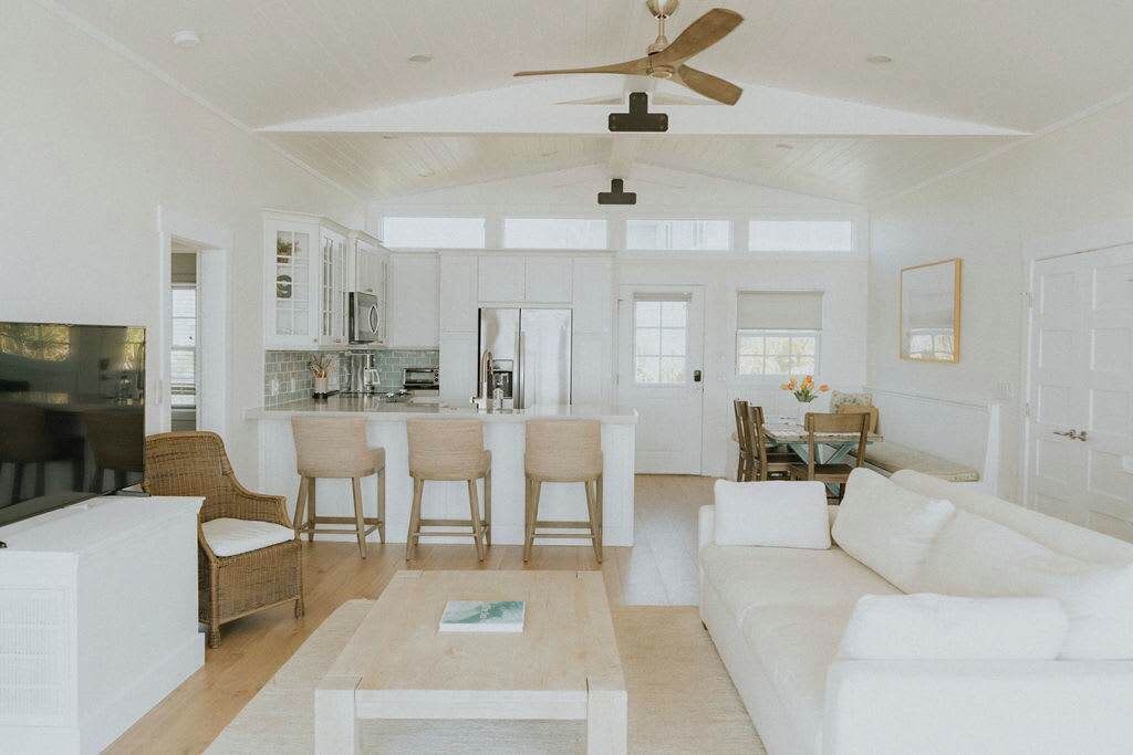 Photo of Livingroom in Shell Island