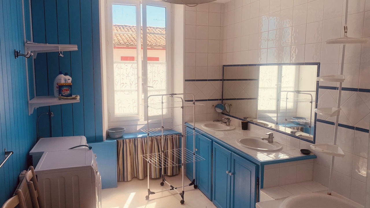 Photo of Bathroom in Cozes