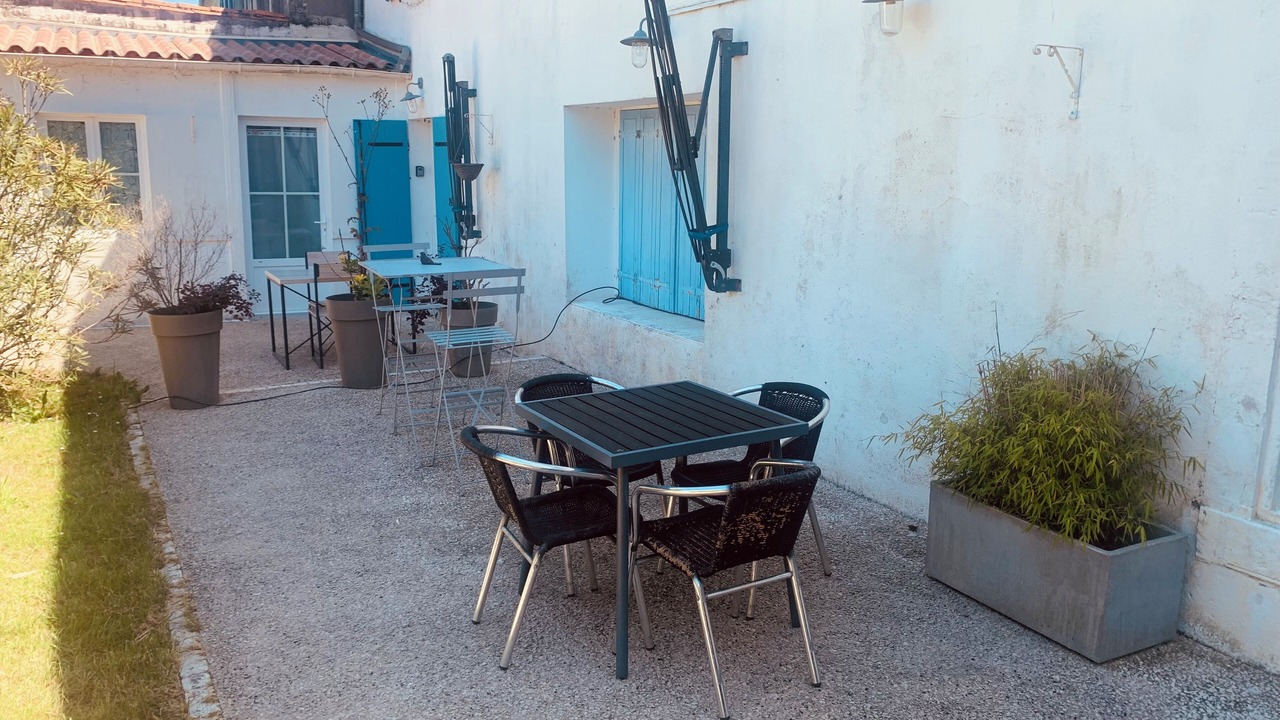 Photo of Outdoor in Cozes