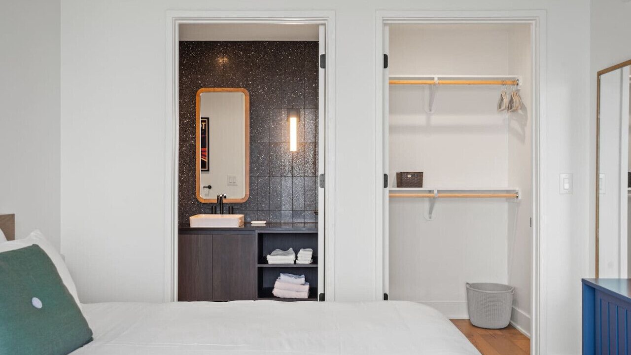 Photo of Bedroom in Rainey Street Historic District