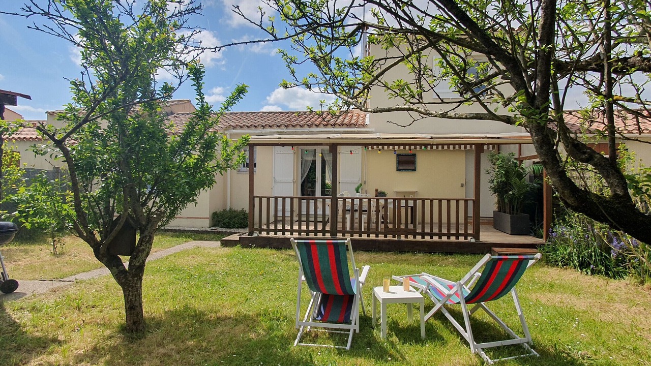 Photo of Patio Balcony in Grues