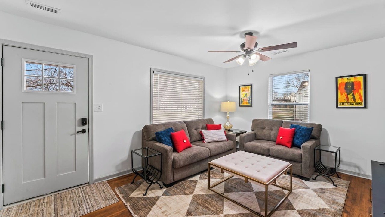 Photo of Livingroom in Murfreesboro