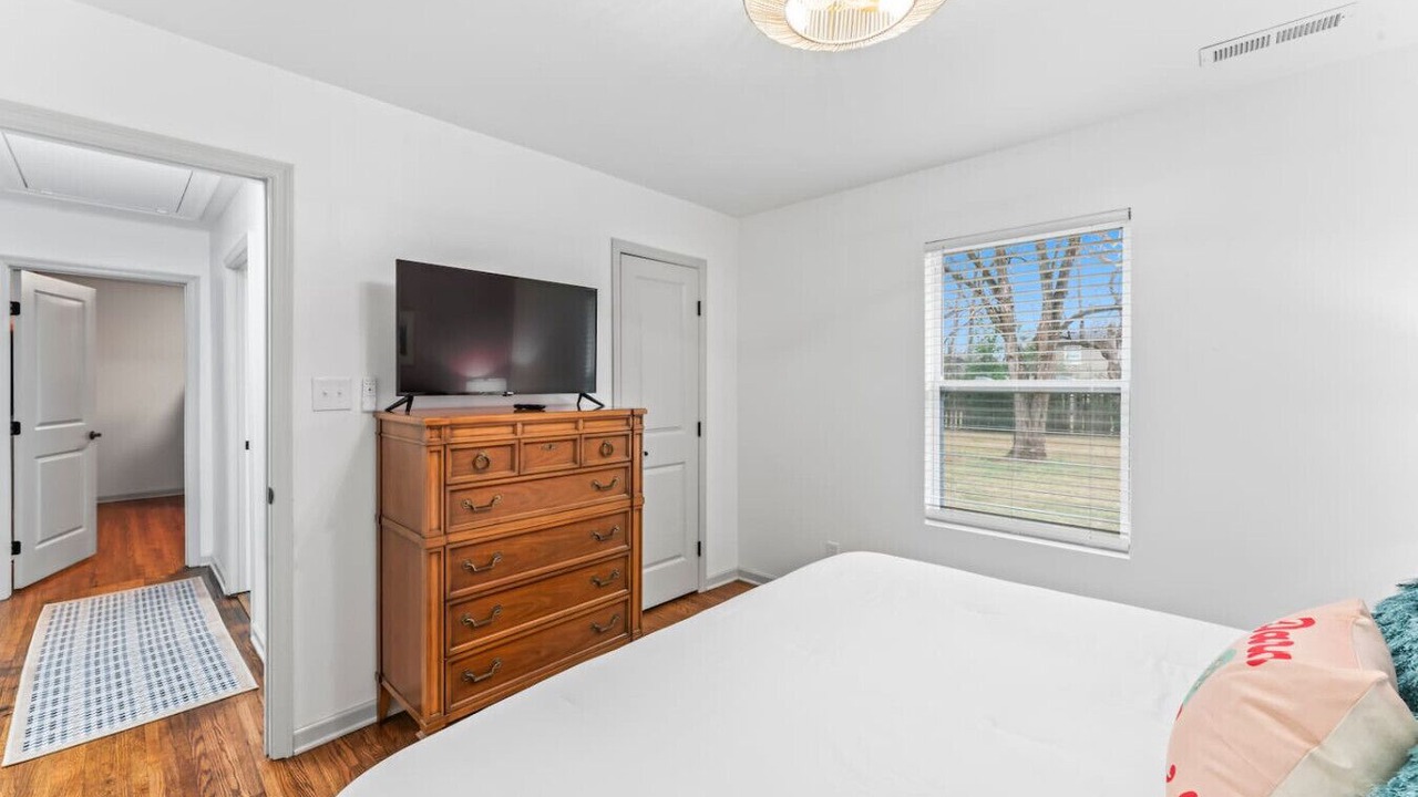 Photo of Bedroom in Murfreesboro