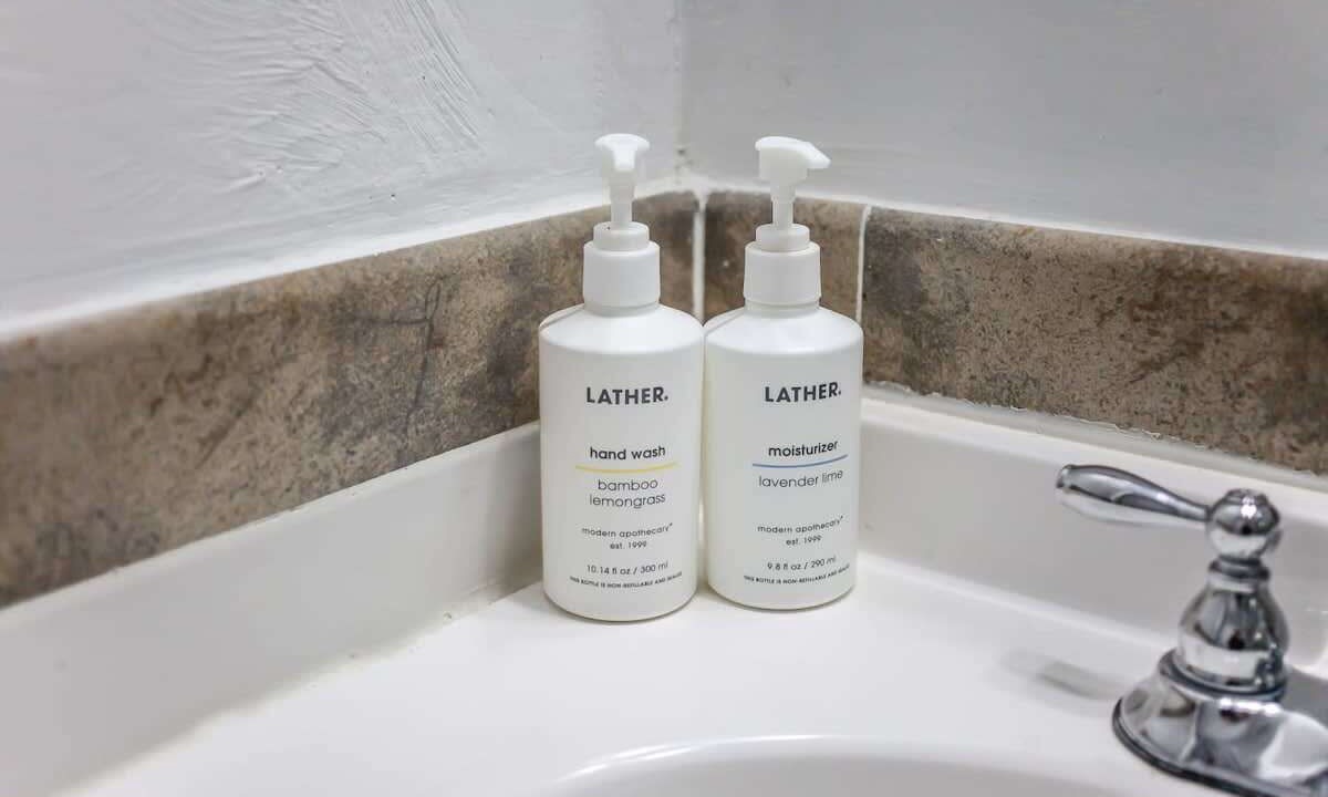 Photo of Bathroom in Willoughby Spit