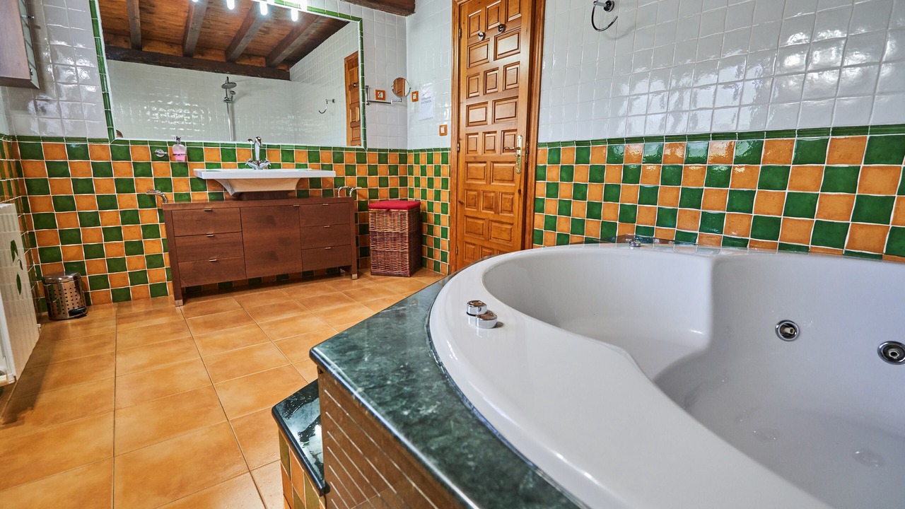 Photo of Bathroom in Arrankudiaga