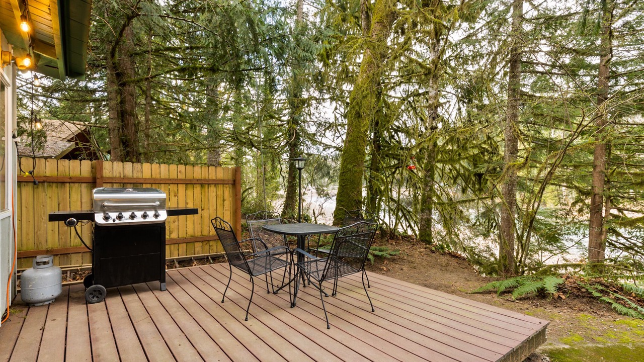 Photo of Outdoor in Gold Bar