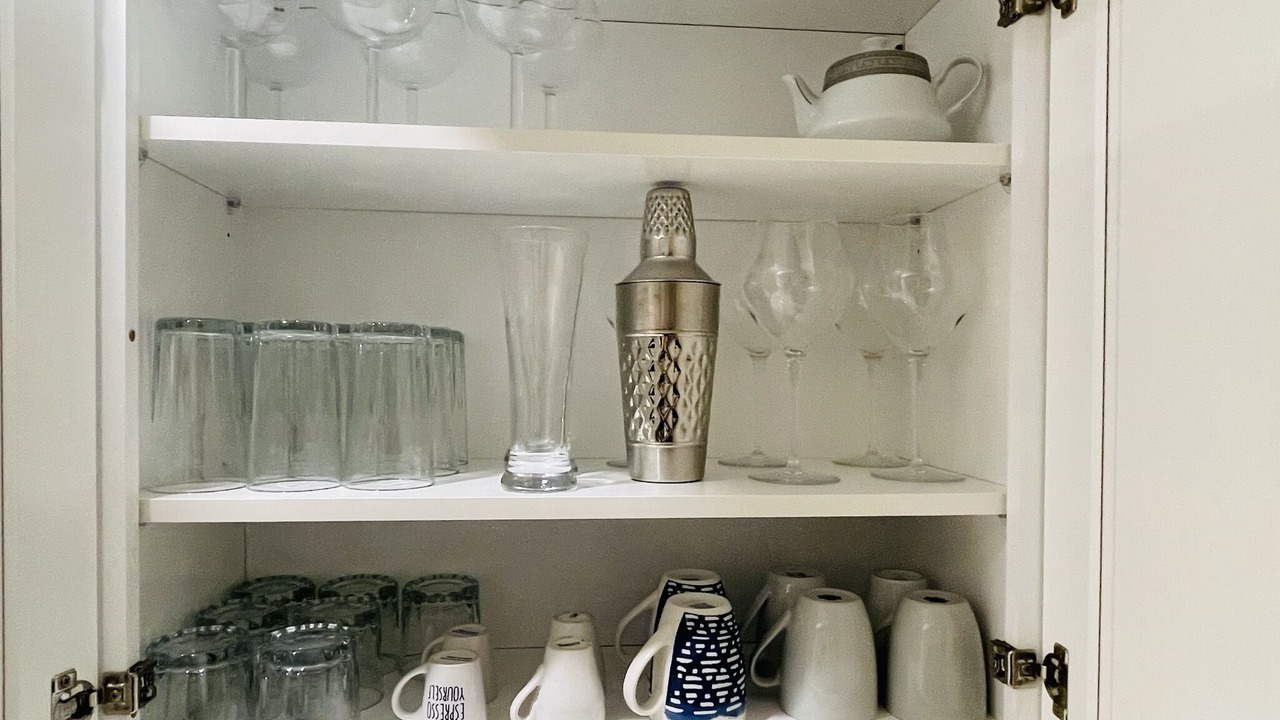 Photo of Kitchen in Warner Center
