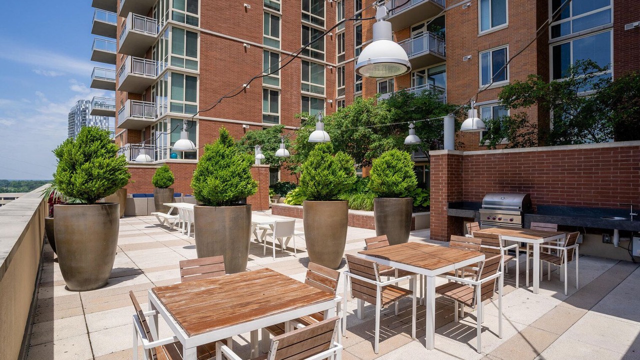 Photo of Outdoor in McLean