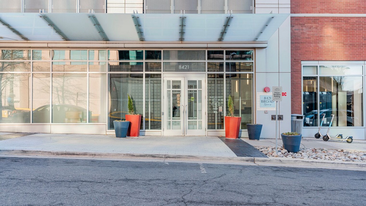 Photo of Outdoor in McLean