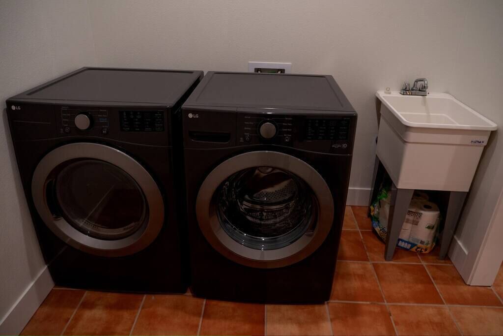 Photo of Others in Harvard