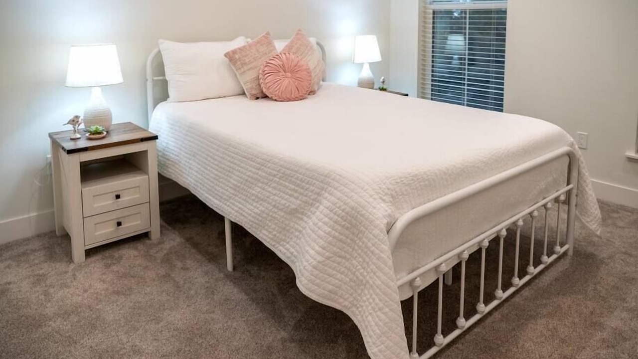 Photo of Others in Harvard