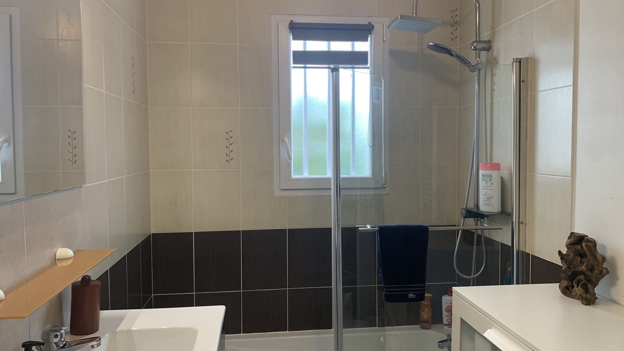 Photo of Bathroom in Saint-Palais-sur-Mer