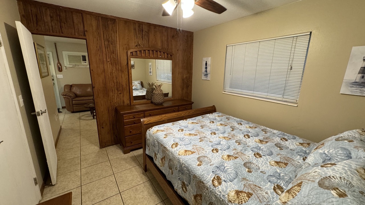Photo of Bedroom in Homosassa