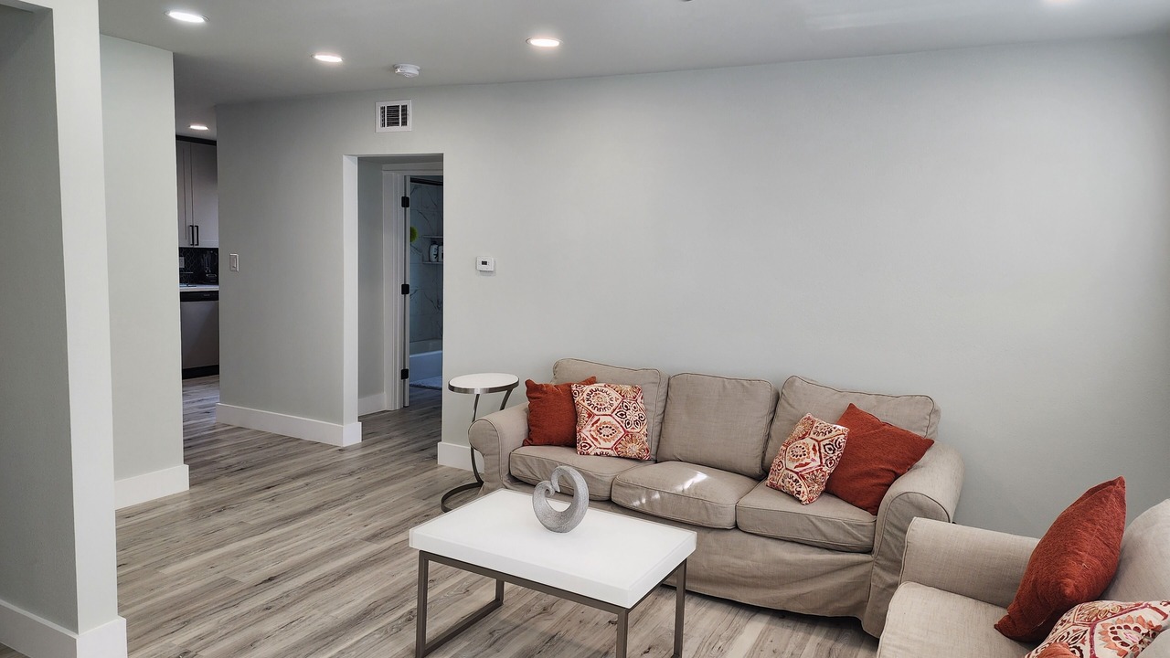 Photo of Livingroom in South Central Houston