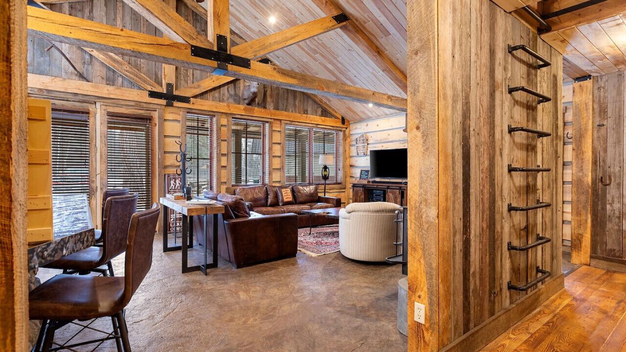 Photo of Livingroom in Darby