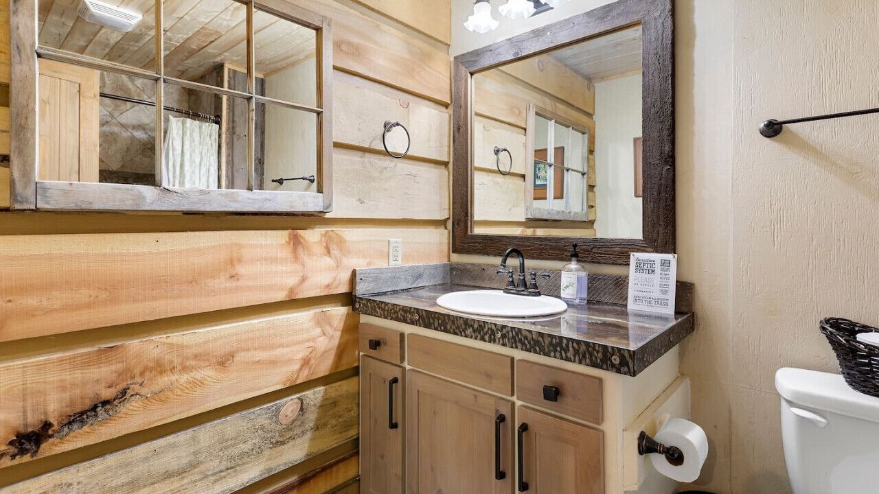 Photo of Bathroom in Darby