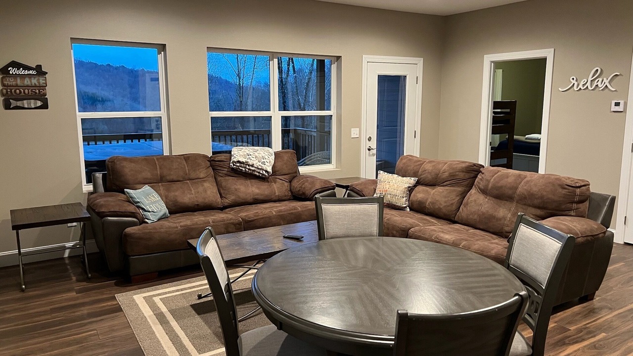 Photo of Others in Lakeside Estates