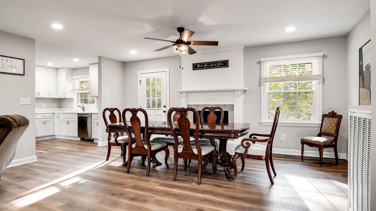 Photo of Livingroom in Gallatin