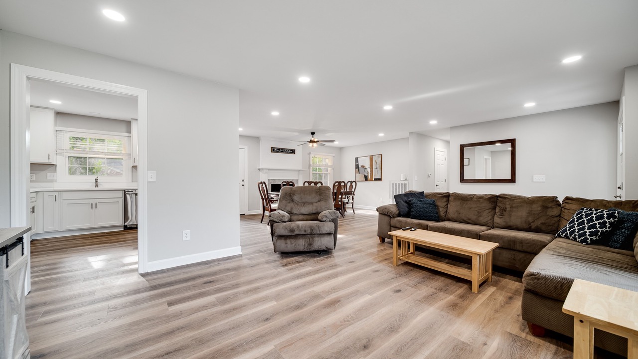 Photo of Bedroom in Gallatin