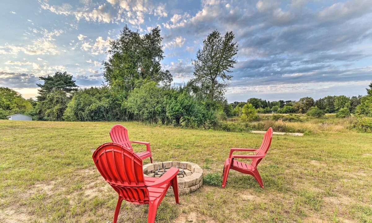 Photo of Outdoor in Whittaker