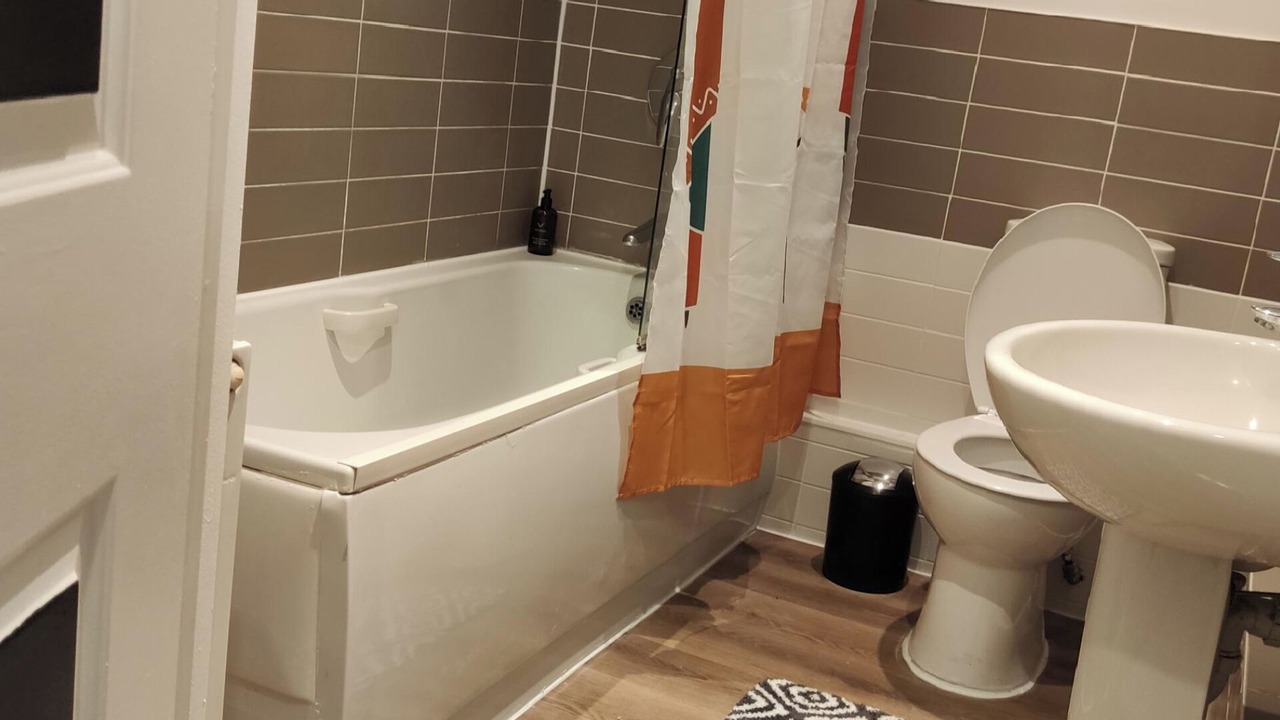 Photo of Others in Alibon