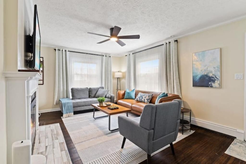 Photo of Livingroom in Speedway