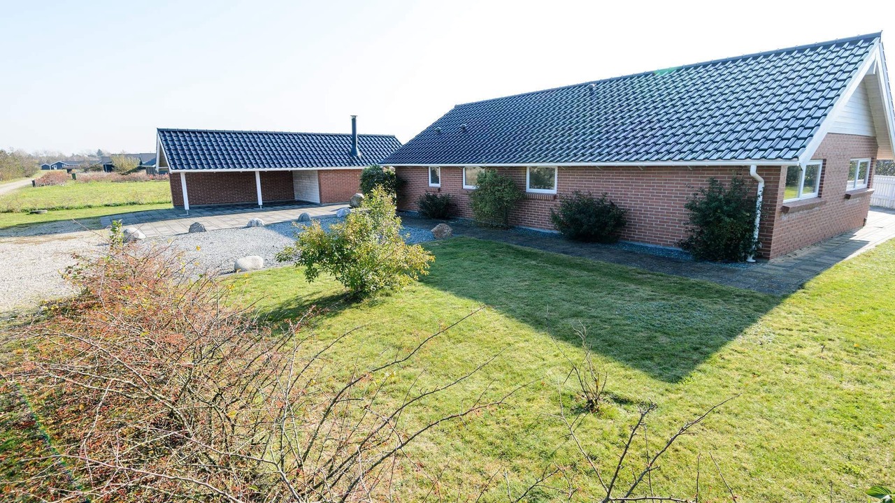 Photo of Outdoor in Skaven Strand