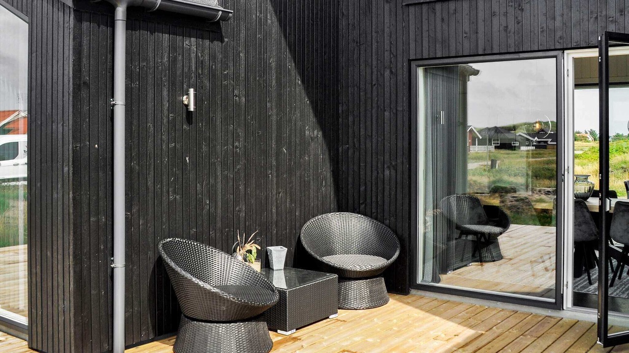 Photo of Outdoor in Vrist Strand