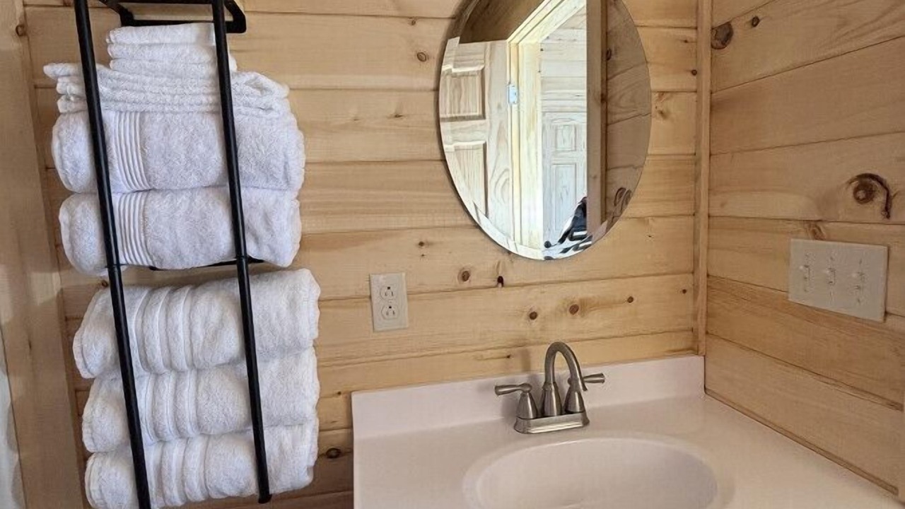 Photo of Bathroom in Salsbury Cove