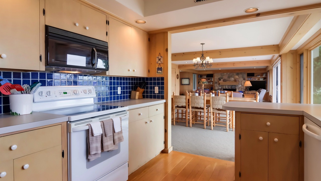 Photo of Kitchen in Maple City