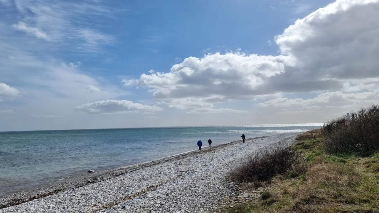 Photo of Others in Grena Strand
