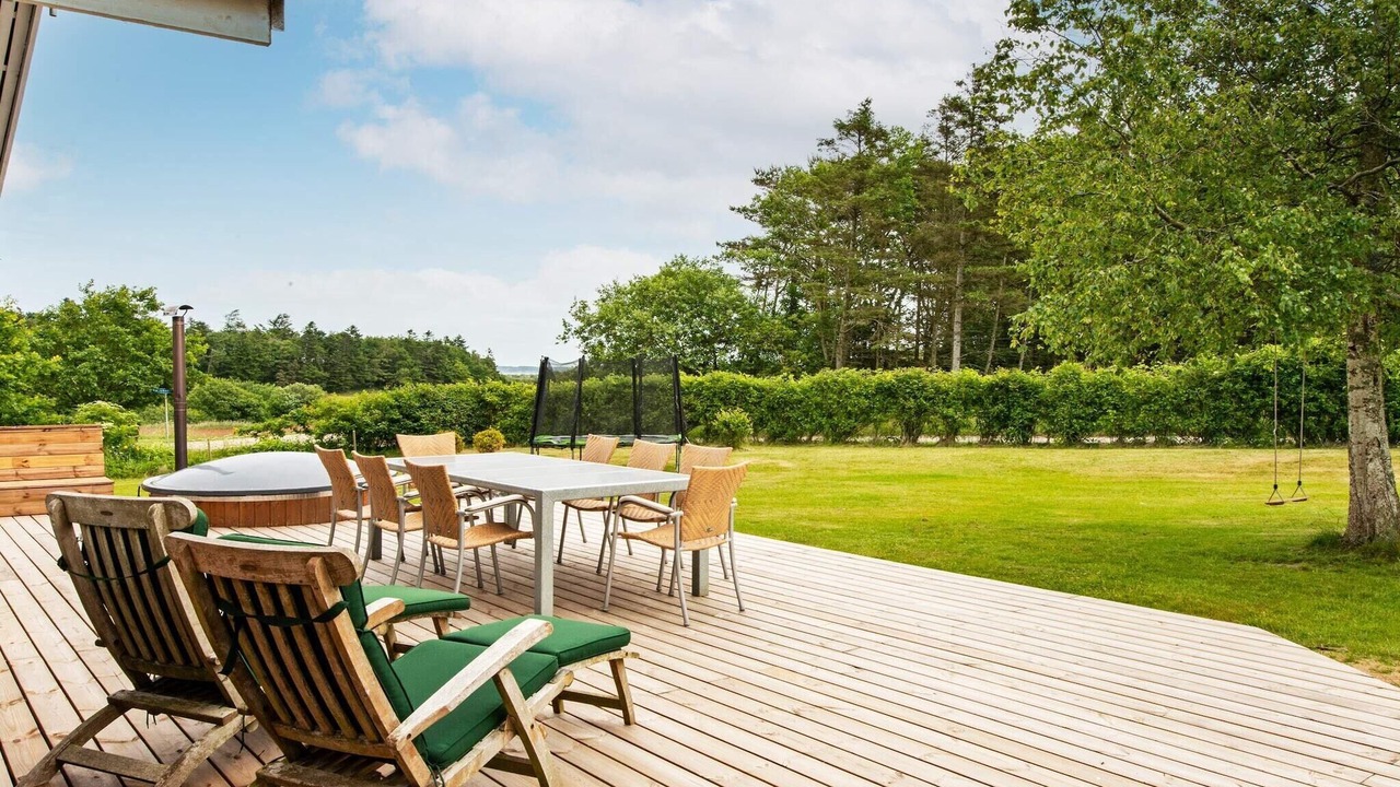 Photo of Outdoor in Oddesund Syd