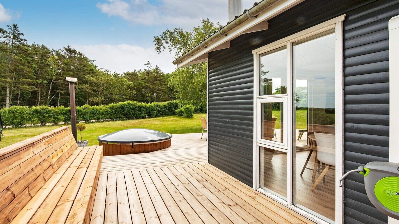 Photo of Outdoor in Oddesund Syd