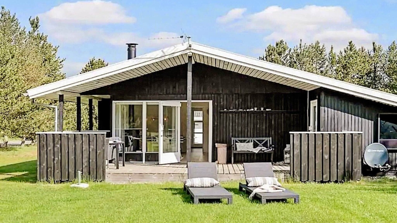 Photo of Outdoor in Hals