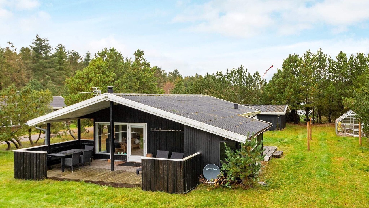Photo of Outdoor in Hals