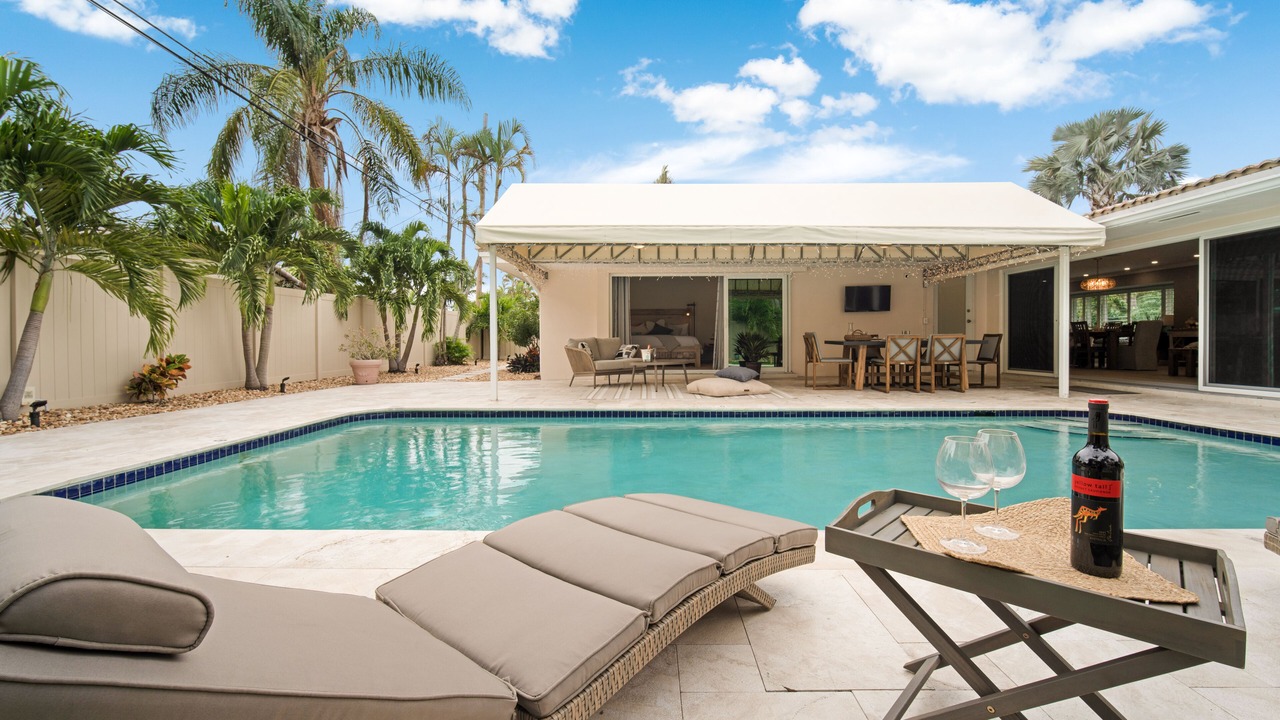 Photo of Outdoor in Imperial Point